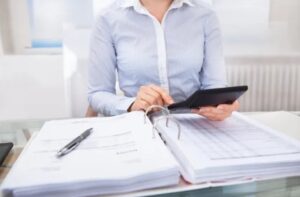 Faktury w KSeF a tajemnica handlowa